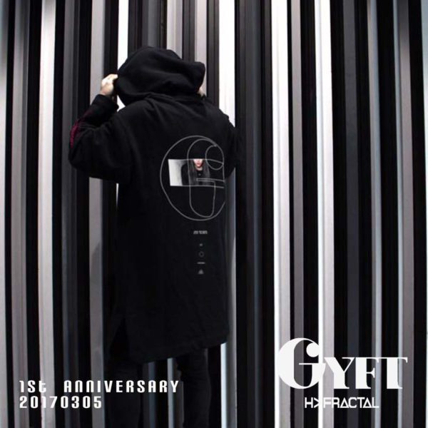 GYFT限定アイテム【MUZE】OVER HOODIE COAT(GYFT 1st Anniversary)